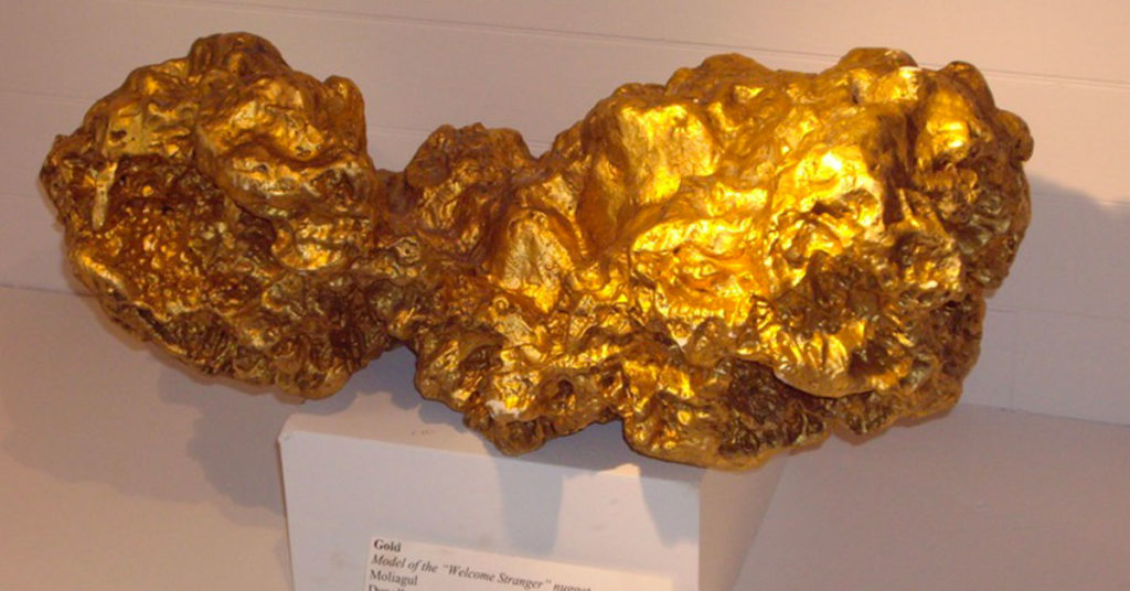 the-welcome-stranger-the-biggest-gold-nugget-in-the-world